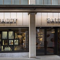 Bally va fermer plusieurs magasins en Suisse.