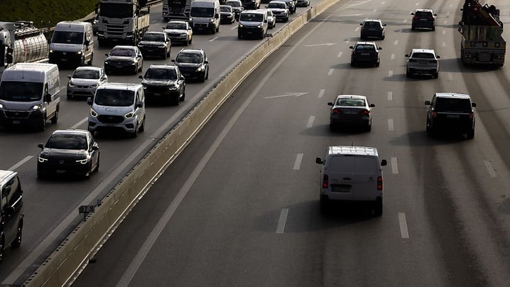 Le National est d'accord de débloquer des crédits pour développer le réseau routier suisse (archives).