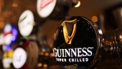 Le prochain patron réalisera un grand écart entre la santé grand public et le monde des alcools. (archive)