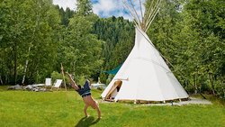 Le pays préféré des Helvètes, c’est la Suisse, avec la beauté de ses paysages et de sa nature.