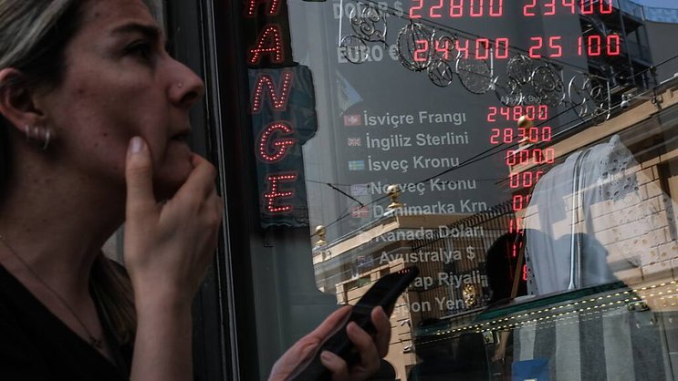 Alors la livre turque continue à perdre de la valeur, le président a nommé à la tête de la Banque centrale une adepte de l'orthodoxie financière, comme par exemple le relèvement des taux d'intérêt pour lutter contre l'inflation. (Archives)