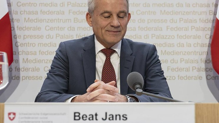 Une lettre de la commission des institutions politiques demandant à Beat Jans d'être plus présent lors des séances à fuité dans la presse (archives).
