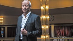 A vingt ans, Michael Drieberg voit naître la révolution informatique et sent que "ces énormes machines allaient changer le monde".
