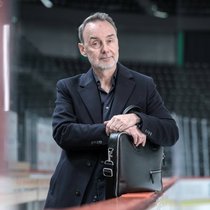 Chris Wolf, CEO du Lausanne Hockey Club Group, voit son rôle comme celui d’un chef d’orchestre. Il est actif au sein du club depuis une vingtaine d’années.