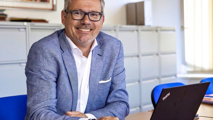 Pascal Kuchen est le CEO de la collective de prévoyance-Copré depuis 2018, dont le siège social se trouve à Genève et qui compte 36 employés.