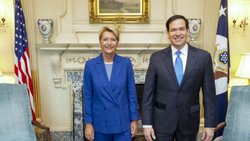 Les droits de douane imposés à la Suisse aux Etats-Unis, passés à 15% en novembre, mettent les PME des secteurs de l'industrie des machines, des équipements électriques et des métaux sous pression. (archive)