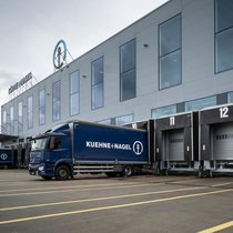 Kühne + Nagel a vu son bénéfice net s'affaisser de 25% par rapport à 2024 à 925 millions de francs l'an dernier (archives).